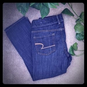 SOLD American Eagle Artist Crop Jeans Sz 4 REG